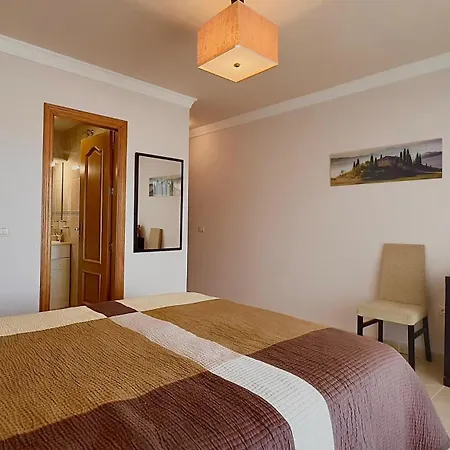 The Sunset View Апартаменты Адехе